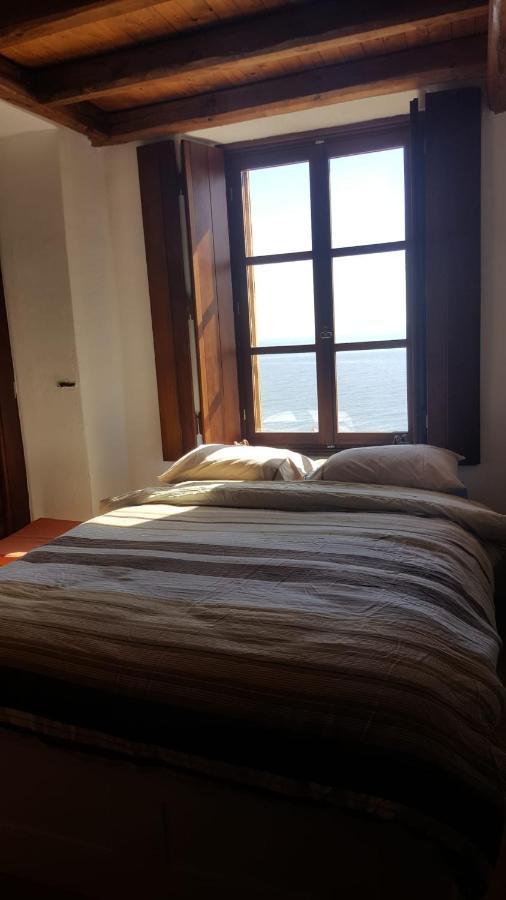 Athina Guesthouse Монемвазия Экстерьер фото